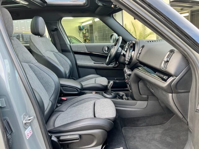 Mini COUNTRYMAN COOPER 102CH LONGSTONE BVA7 122G