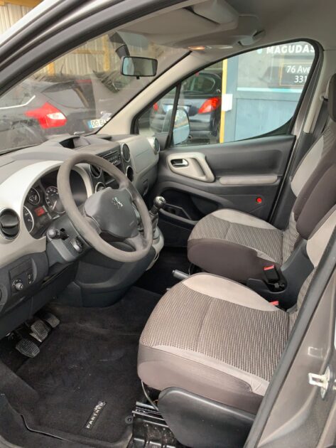 PEUGEOT PARTNER TEPEE 2009