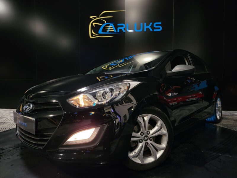 HYUNDAI I30 1.6 CRDI 90cv BLUE DRIVE Pack SENSATION , Régulateur , Climatisation 