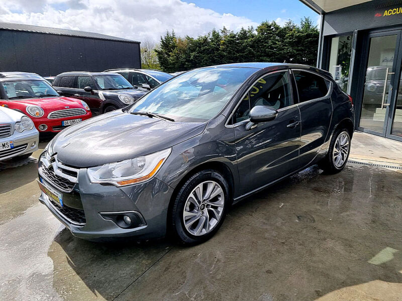 CITROEN DS4 1.6 HDi 115 So Chic