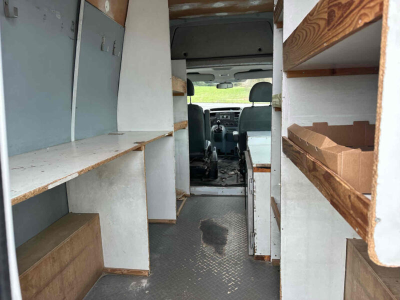 FORD TRANSIT Camionnette 2011