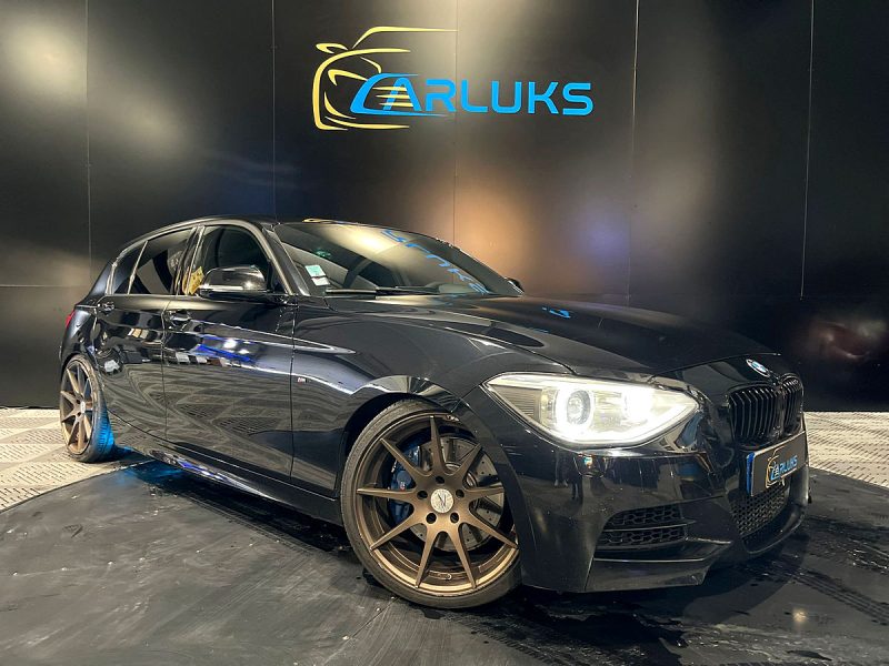 BMW SERIE 1 M 135i 3.0 l 320 cv VOLANT SHIFT LIGHT / LIGNE PERF / CARPLAY / ECRAN PHASE 2