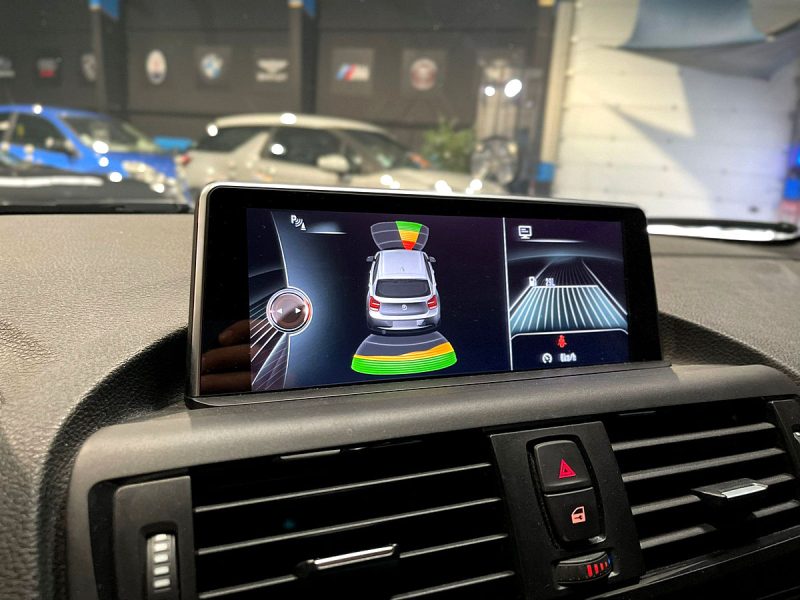 BMW SERIE 1 M 135i 3.0 l 320 cv VOLANT SHIFT LIGHT / LIGNE PERF / CARPLAY / ECRAN PHASE 2