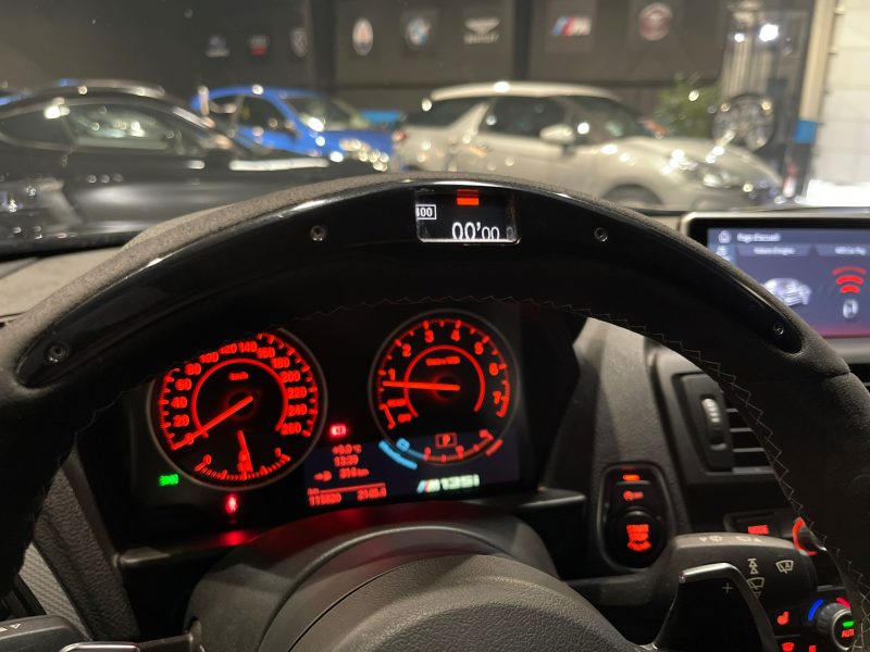 BMW SERIE 1 M 135i 3.0 l 320 cv VOLANT SHIFT LIGHT / LIGNE PERF / CARPLAY / ECRAN PHASE 2