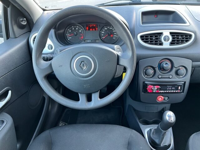 Renault Clio 1.2 16v 75ch Access 2012