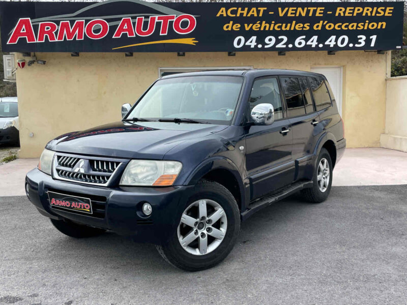 MITSUBISHI PAJERO Long 2004