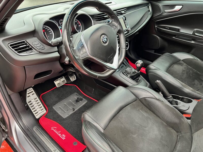 ALFA ROMEO GIULIETTA 2015