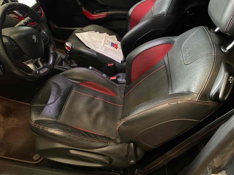 PEUGEOT 208 1.6 GTi 1598cm3 200cv