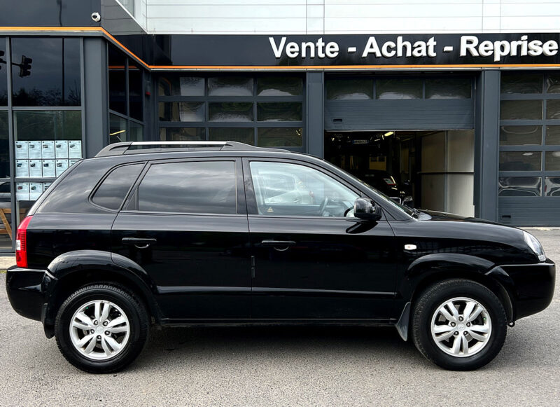 HYUNDAI TUCSON PPHASE II 2.0 140 Cv REGULATEUR BLUETOOTH INTERIEUR CUIR / CRIT AIR 2 - Garantie1an