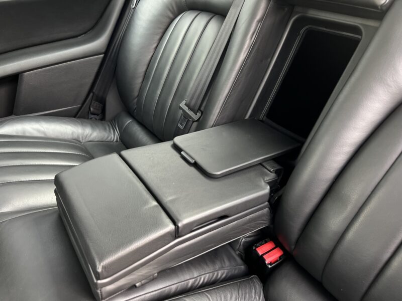 PEUGEOT 407 BERLINE 2.0 136 Cv BOITE AUTO 29 300 Kms REELS / Finition EXCLUSIVE - Garantie1an