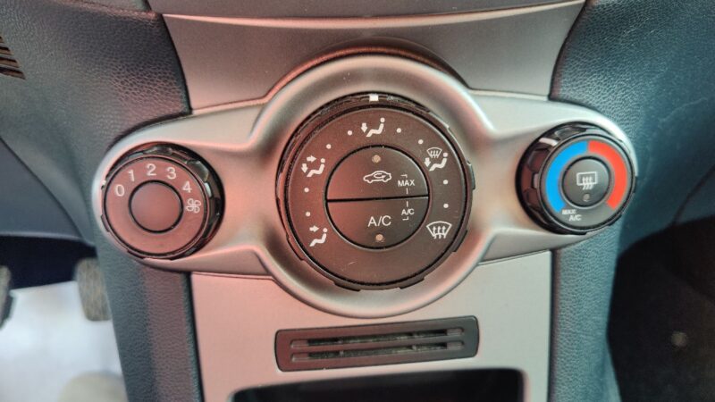 FORD FIESTA VI 1.4 TDCi 68cv TREND