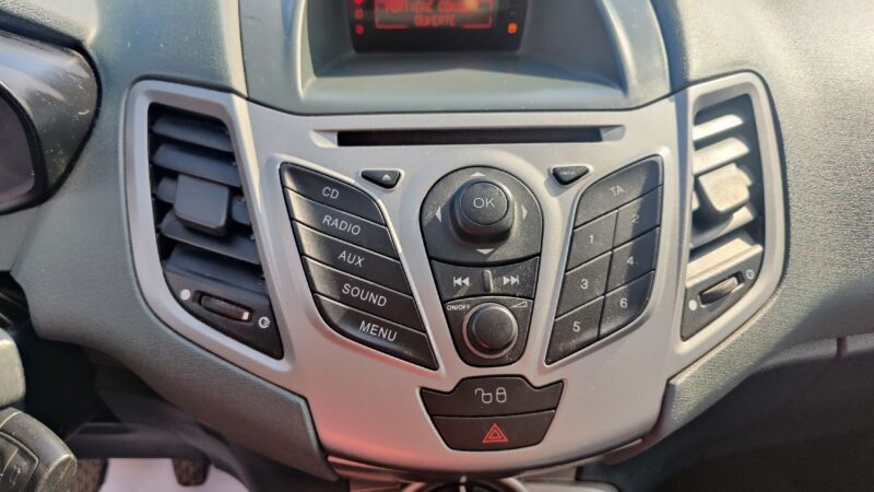 FORD FIESTA VI 1.4 TDCi 68cv TREND