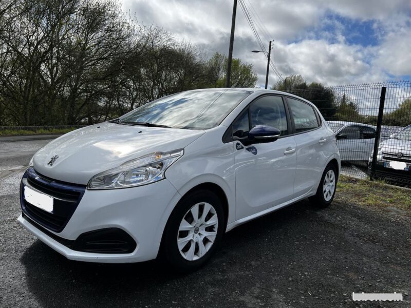 PEUGEOT 208 I 2016