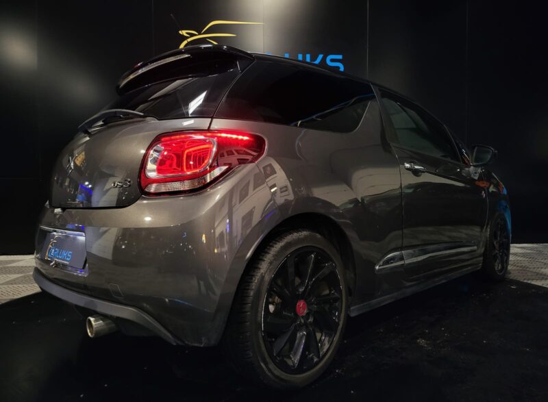 DS DS3 1.2 Puretech 110cv Performance Line, Caméra , Led , AppleCarplay