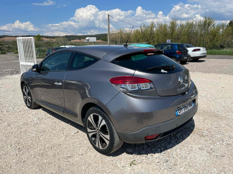 Renault Megane III BOSE Coupé 1.5 dCi 110CV