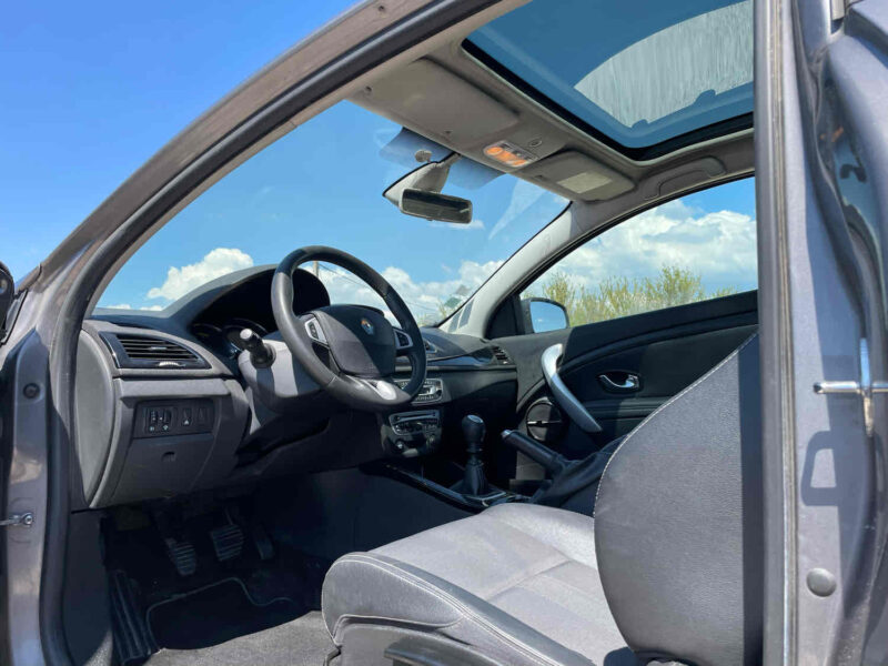 Renault Megane III BOSE Coupé 1.5 dCi 110CV