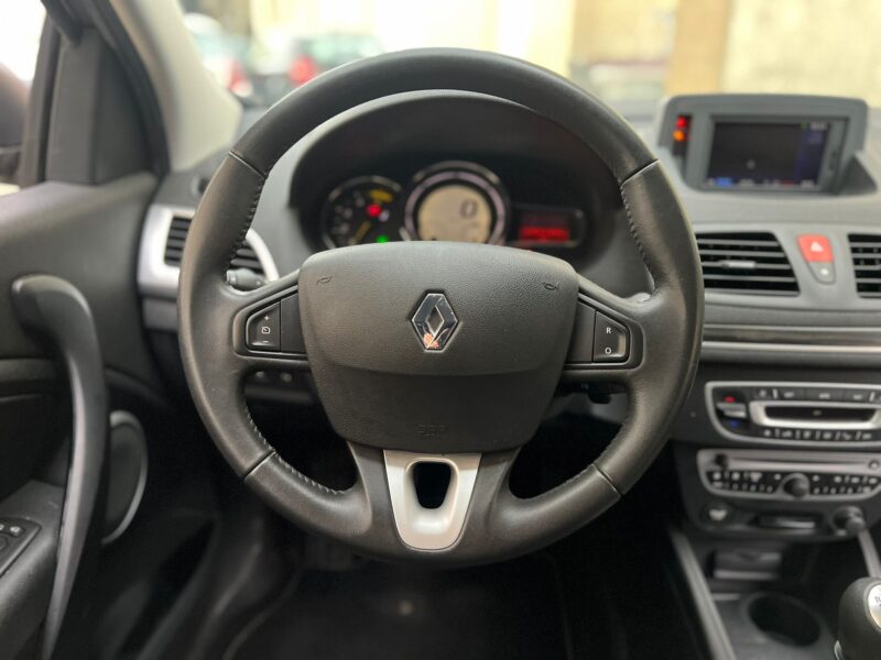 RENAULT MEGANE 1.9 DCI PAYER EN 4X