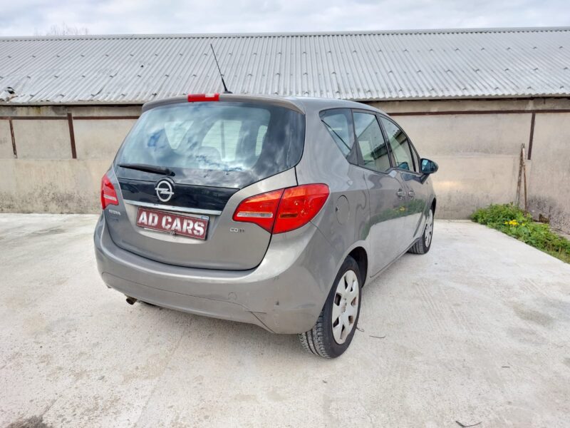 OPEL MERIVA B Monospace 2011