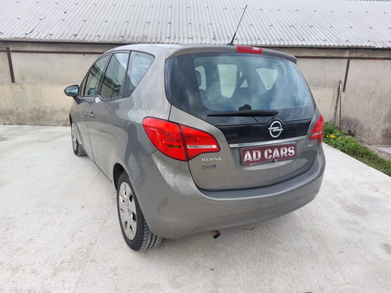 OPEL MERIVA B Monospace 2011
