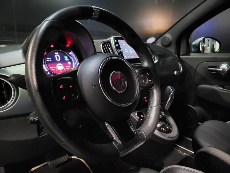 FIAT 500 1.2 69cv DUALOGIQUE TOIT OUVRANT / CARPLAY / GPS PRO / PACK SPORT 1er MAIN