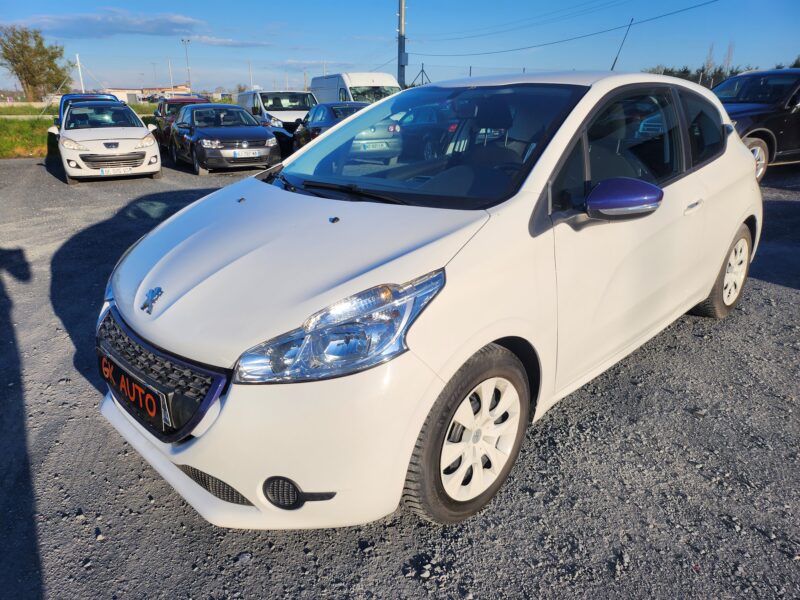 PEUGEOT 208 1.0 68cv puretech like 2014 80000 km 