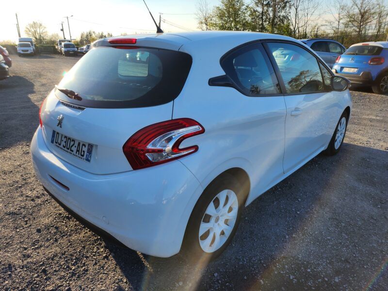 PEUGEOT 208 1.0 68cv puretech like 2014 80000 km 