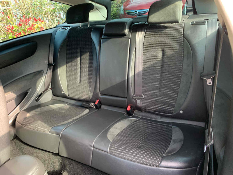 CITROEN C4 Coupé 1.6HDI 110CV