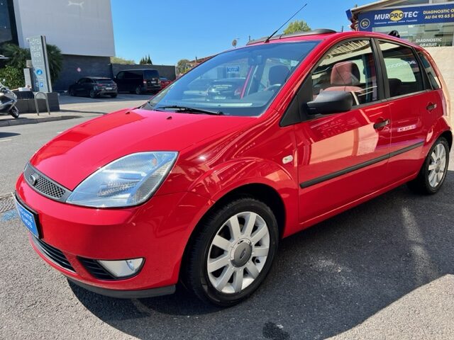 FORD FIESTA 1,4l FUTURA AUTOMATIQUE 2004