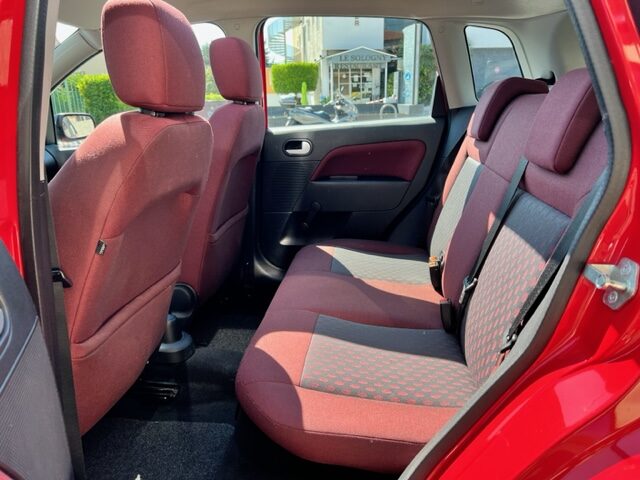 FORD FIESTA 1,4l FUTURA AUTOMATIQUE 2004