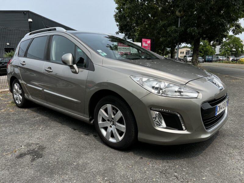PEUGEOT 308 SW I 2012