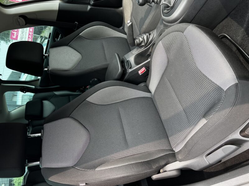 PEUGEOT 308 SW I 2012