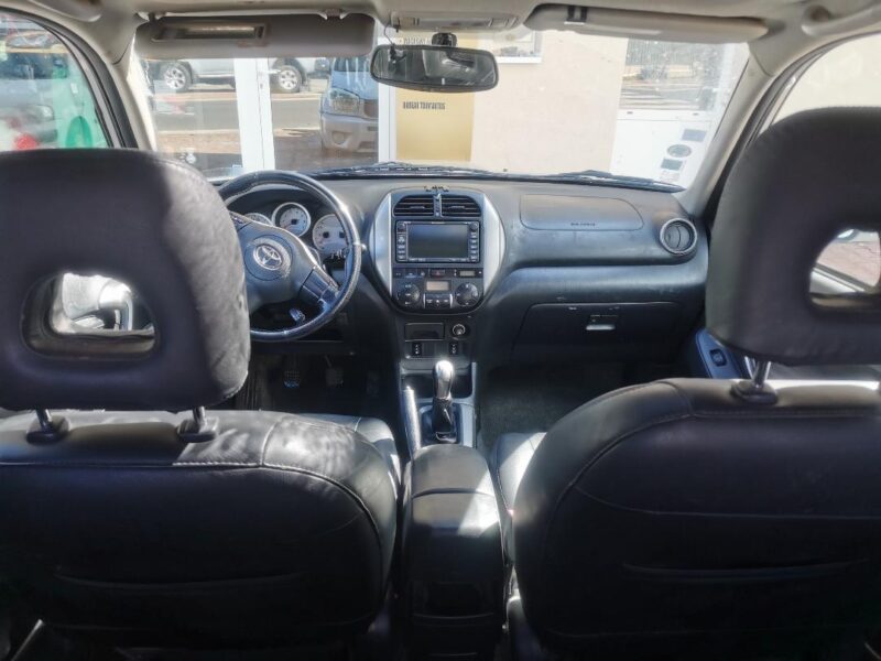 TOYOTA RAV4 2.0 d4-d 4x4 