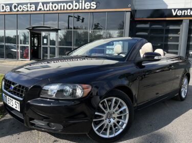 VOLVO C70 II CABRIOLET D5 2.4 180 Cv BOITE AUTO 1ERE MAIN CUIR ATTELAGE ORIGINE FRANCE Garantie1an