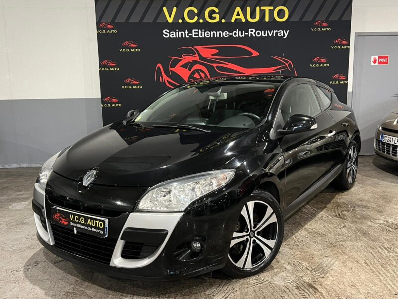 RENAULT MEGANE III Coupé 1.9DCI 130 ECO2 BOSE 