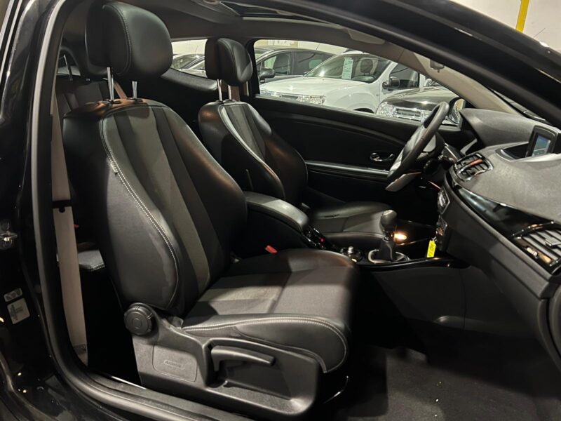 RENAULT MEGANE III Coupé 1.9DCI 130 ECO2 BOSE 