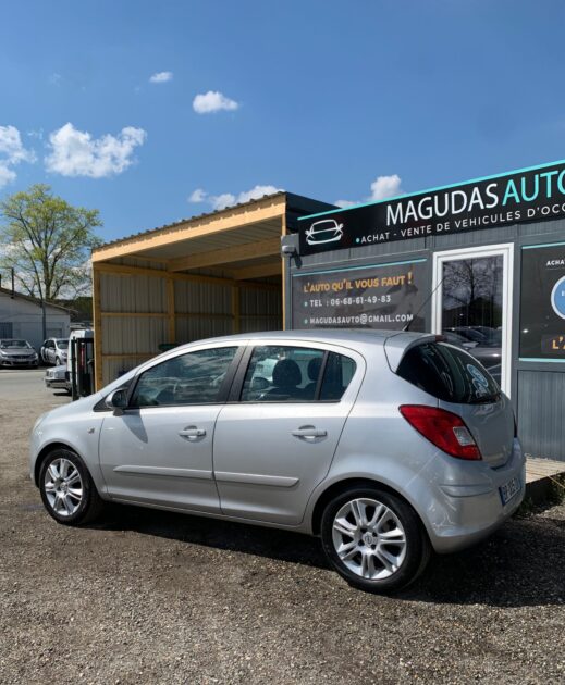 OPEL CORSA 1.4i 90cv 