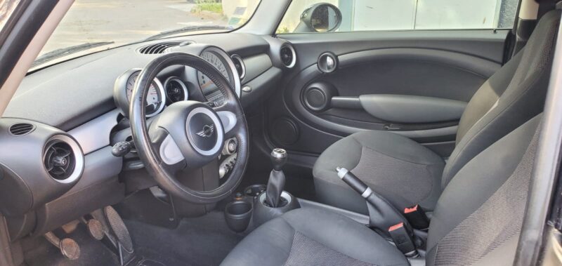 Mini Cooper phase 2 (R56) 1.6 i 16V 120 cv