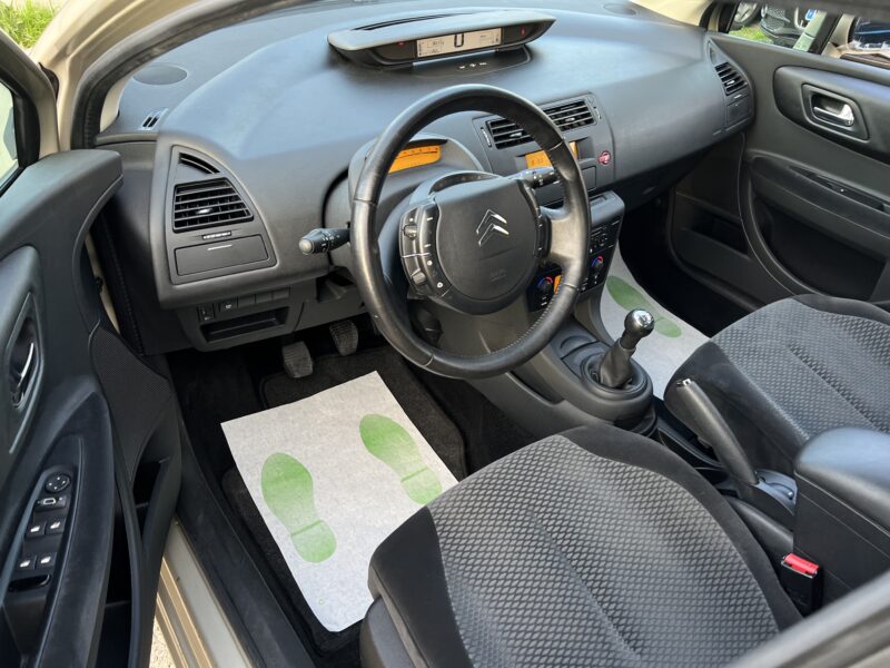 CITROEN C4 1.6 16V 110 Cv 1ERE MAIN / 36 300 Kms REELS ORIGINE FRANCE - Garantie1an