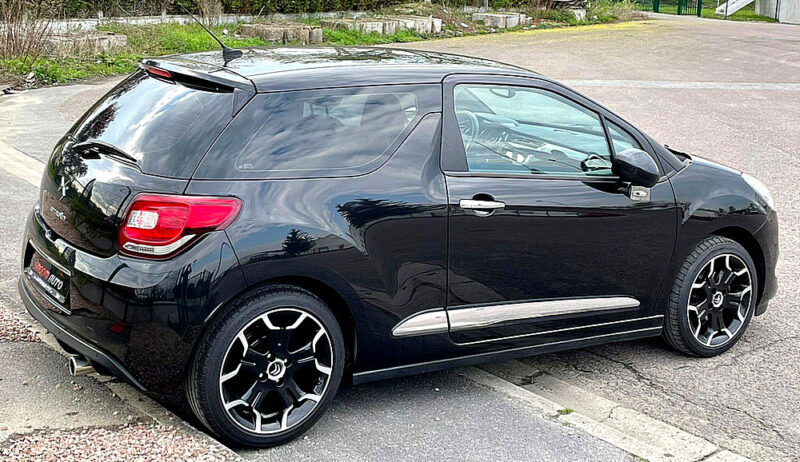 CITROEN DS3 2011