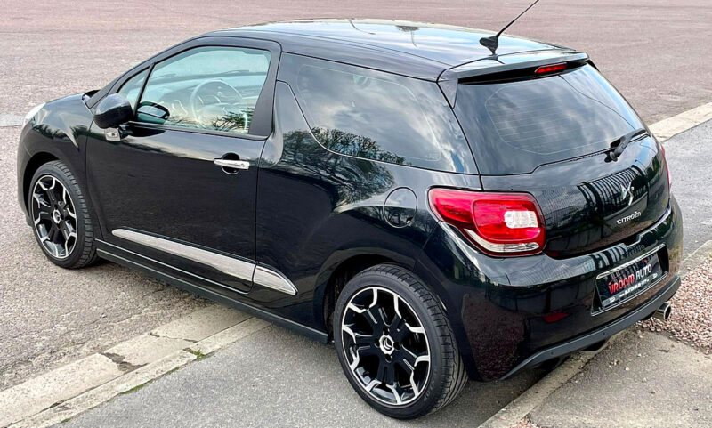 CITROEN DS3 2011