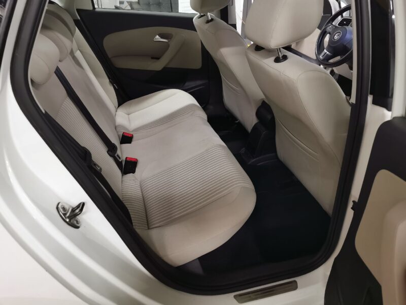 VOLKSWAGEN POLO ONTFORTLINE 1.6 TDI 90 DSG 7