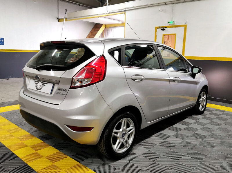 FORD FIESTA VI 2014