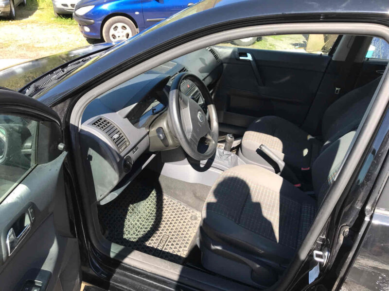 VOLKSWAGEN POLO 2009