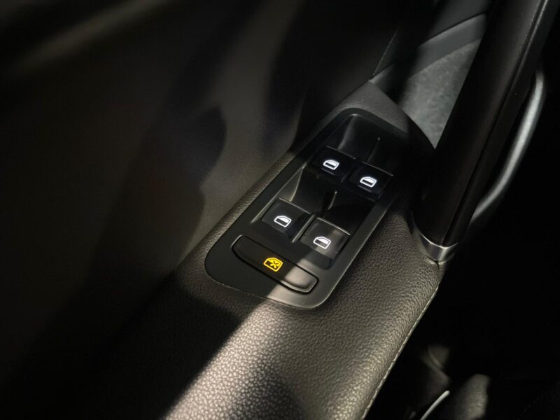 VOLKSWAGEN GOLF 7 1.4 TSI 150CH DSG7 CARAT