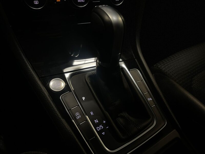 VOLKSWAGEN GOLF 7 1.4 TSI 150CH DSG7 CARAT