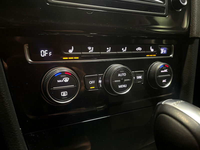 VOLKSWAGEN GOLF 7 1.4 TSI 150CH DSG7 CARAT