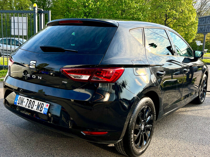 SEAT LEON III 1.6 TDI 105 Cv FULL BLACK / FULL LEDS BLUETOOTH REGULATEUR 5 PORTES - Garantie1an
