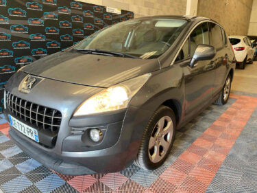 PEUGEOT 3008 1.6 HDi 1560cm3 112cv
