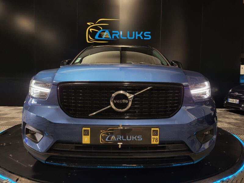 VOLVO XC40 D4 AWD 190CH R-DESIGN APPLE CARPLAY/ANDROID AUTO/CAMERA