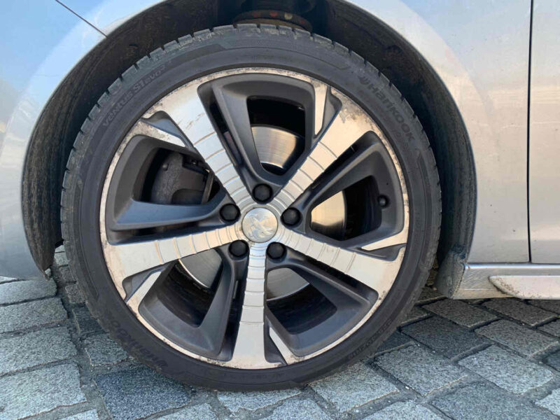 PEUGEOT 308 II 2017